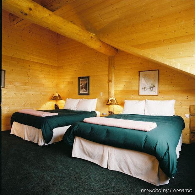 Bear Track Inn Gustavus Ruang foto